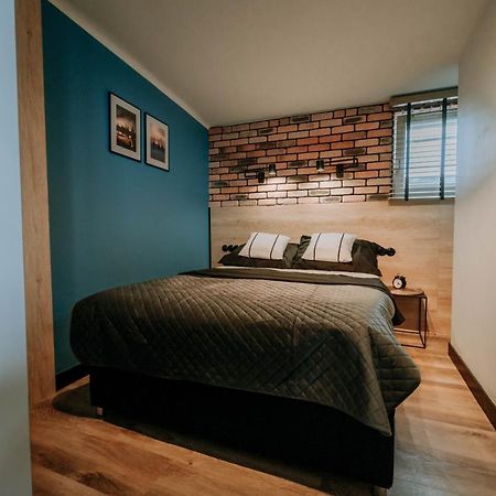 Mini Loft Na Dachu Apartment ชเตชชิน ภายนอก รูปภาพ